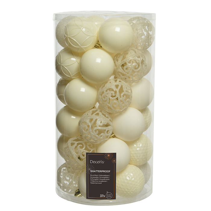 Kaemingk Wool White Shatterproof Baubles Mix (6cm)