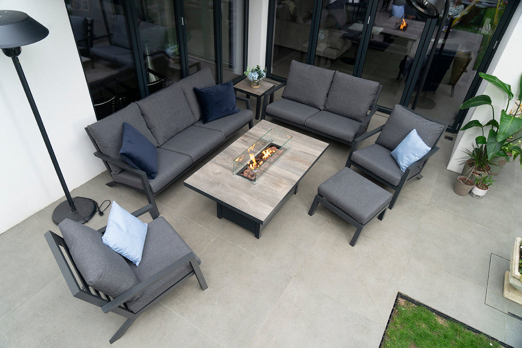 EX-DISPLAY Wellesbourne Atina 7 Seater Firepit Set